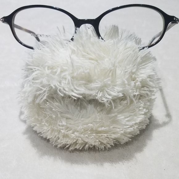 Valentino Frames